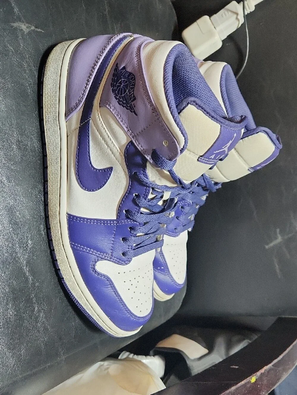 BRAND NEW SIZE 10 NIke Air Jordan 1 Mid Shoes Blueberry Sky Purple White